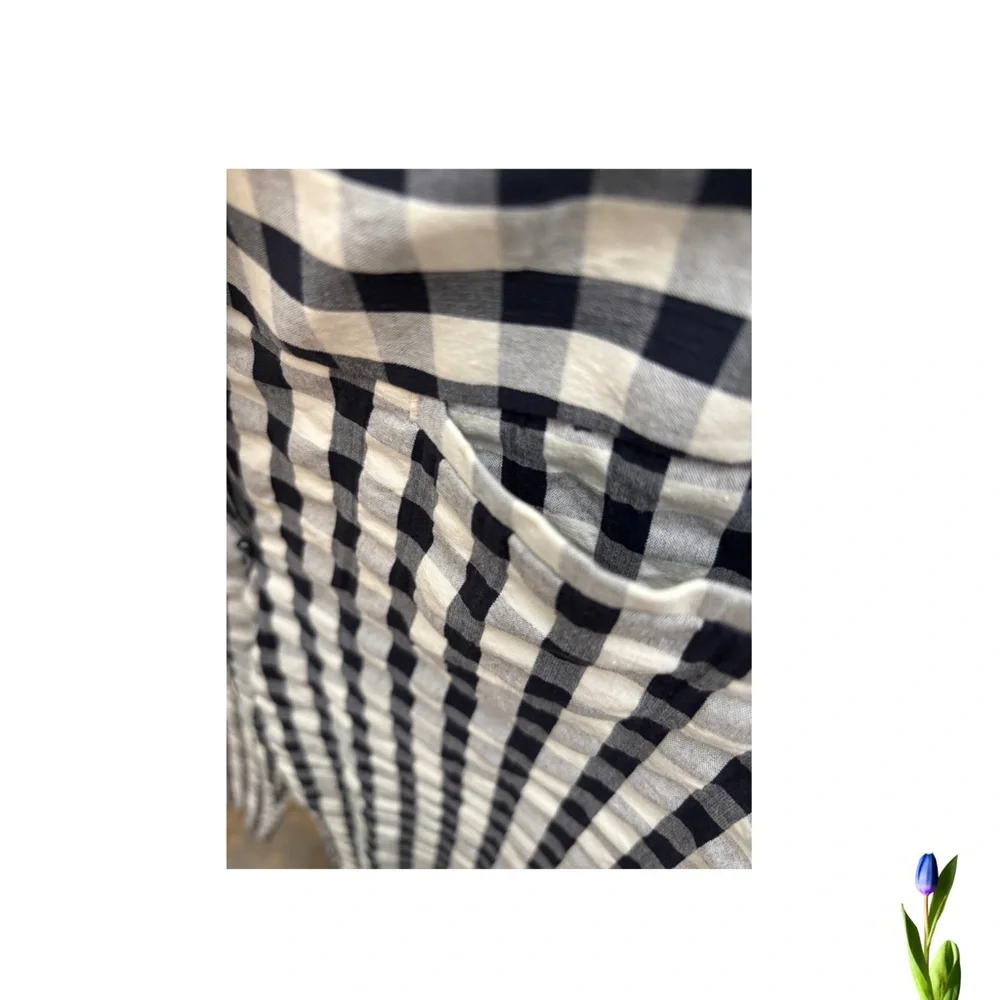 LOFT Marisa Cropped gingham Black and White  Capris pants Size 8P